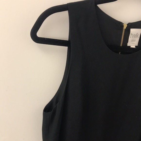 Black Twik Sheath dress - Picture 2 of 4